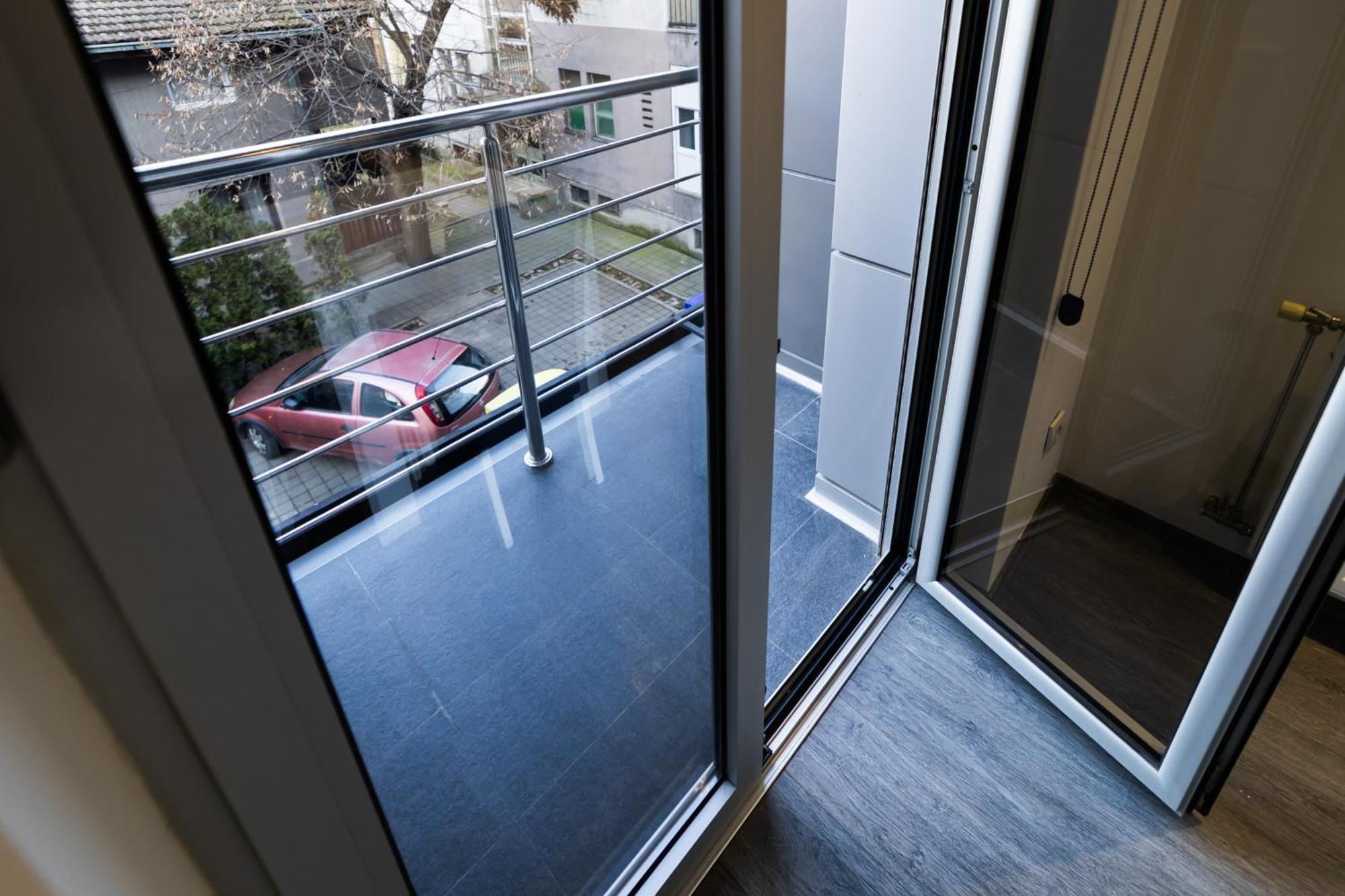 Ring Inn Apartments Obrenovac  الغرفة الصورة